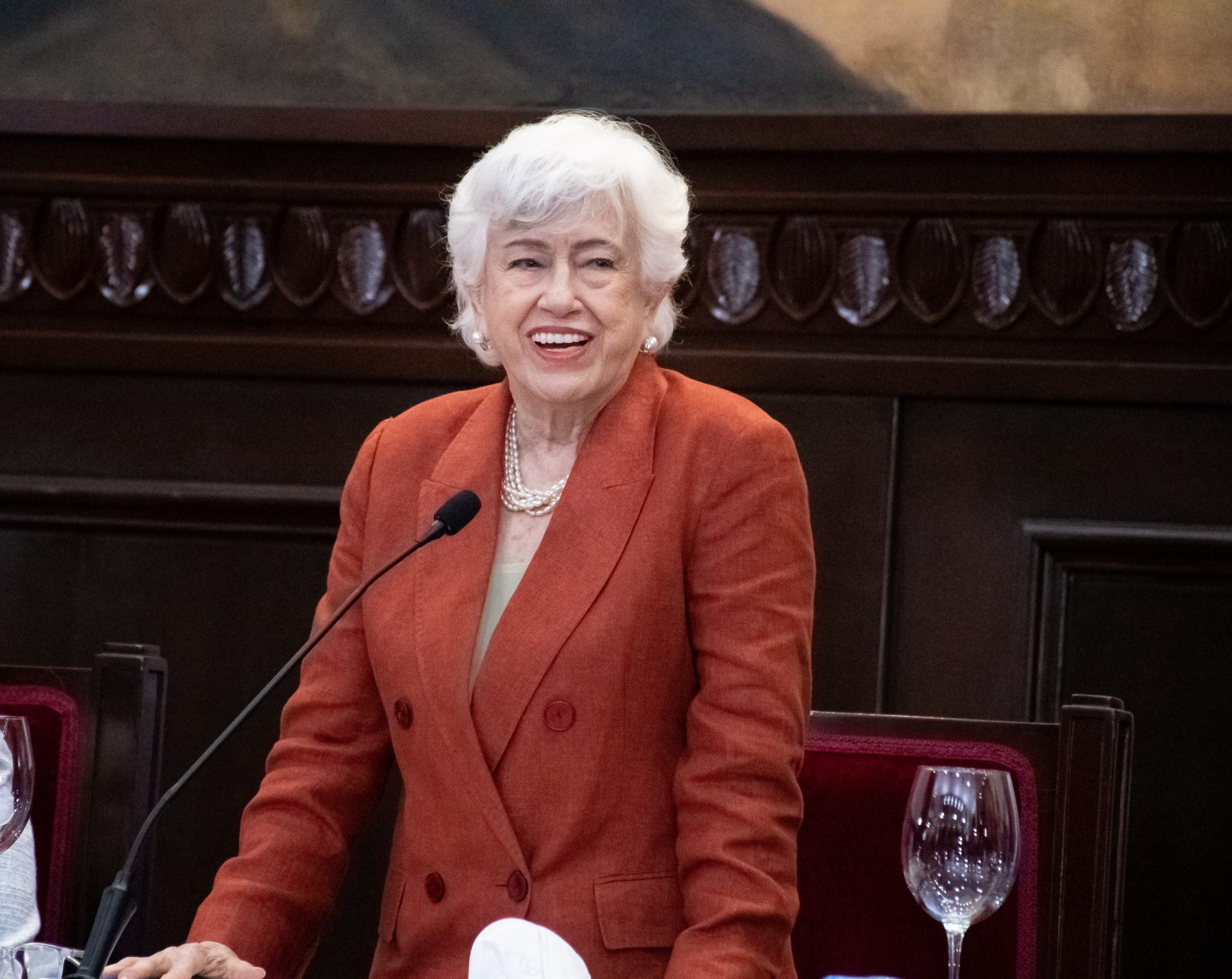 Abinader llama a Milagros para que entregue listo de los funcionarios que no han declarado bienes