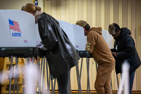 Varios de los estados Republicanos intentan bloquear a observadores