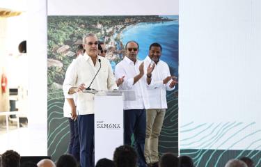 Dan inicio a la construcción del puerto Arroyo Barril en Samaná