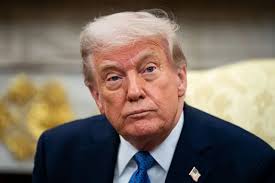 Trump, sobre atacar Irán: «Nadie sabe lo que haré «