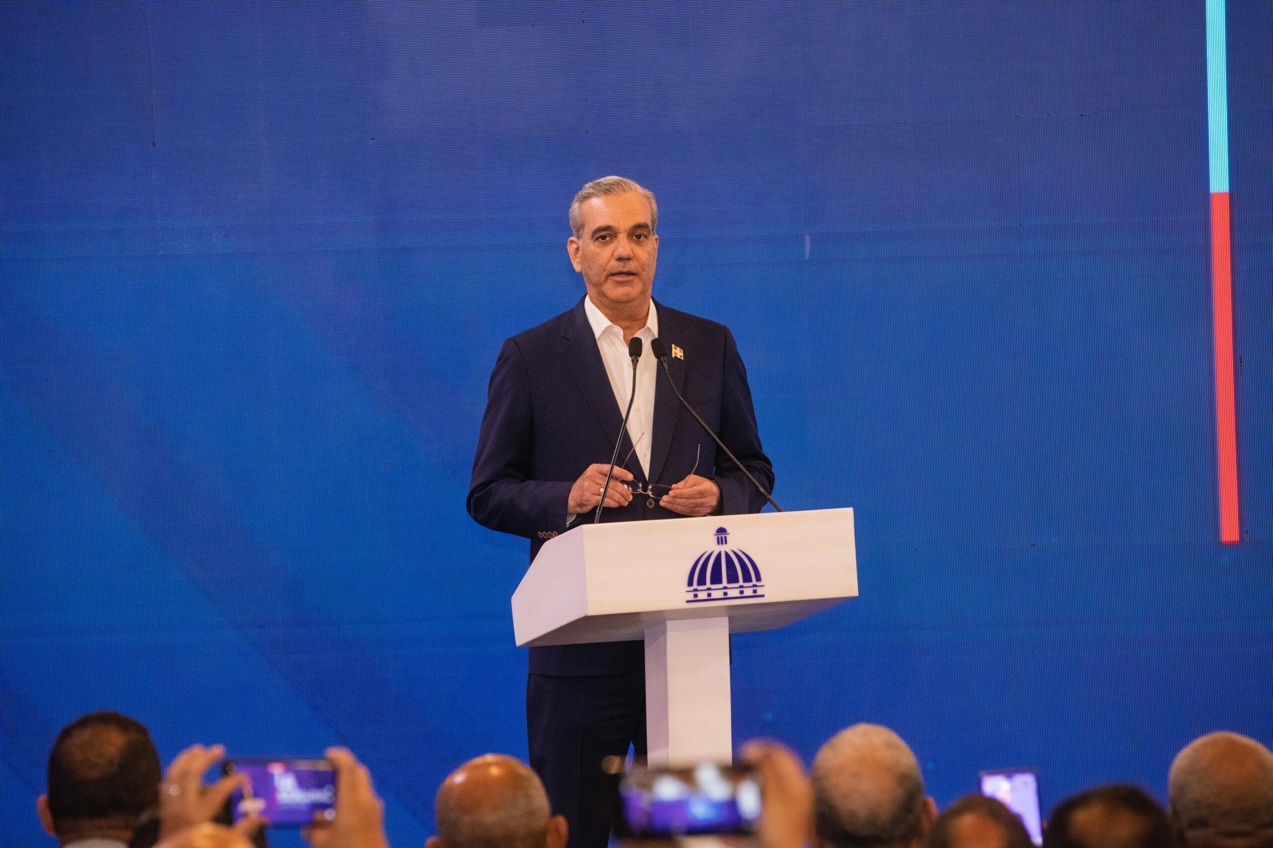 Presidente Abinader presenta “Puntos VIDA”, una red nacional de espacios seguros para proteger a mujeres en situación de violencia