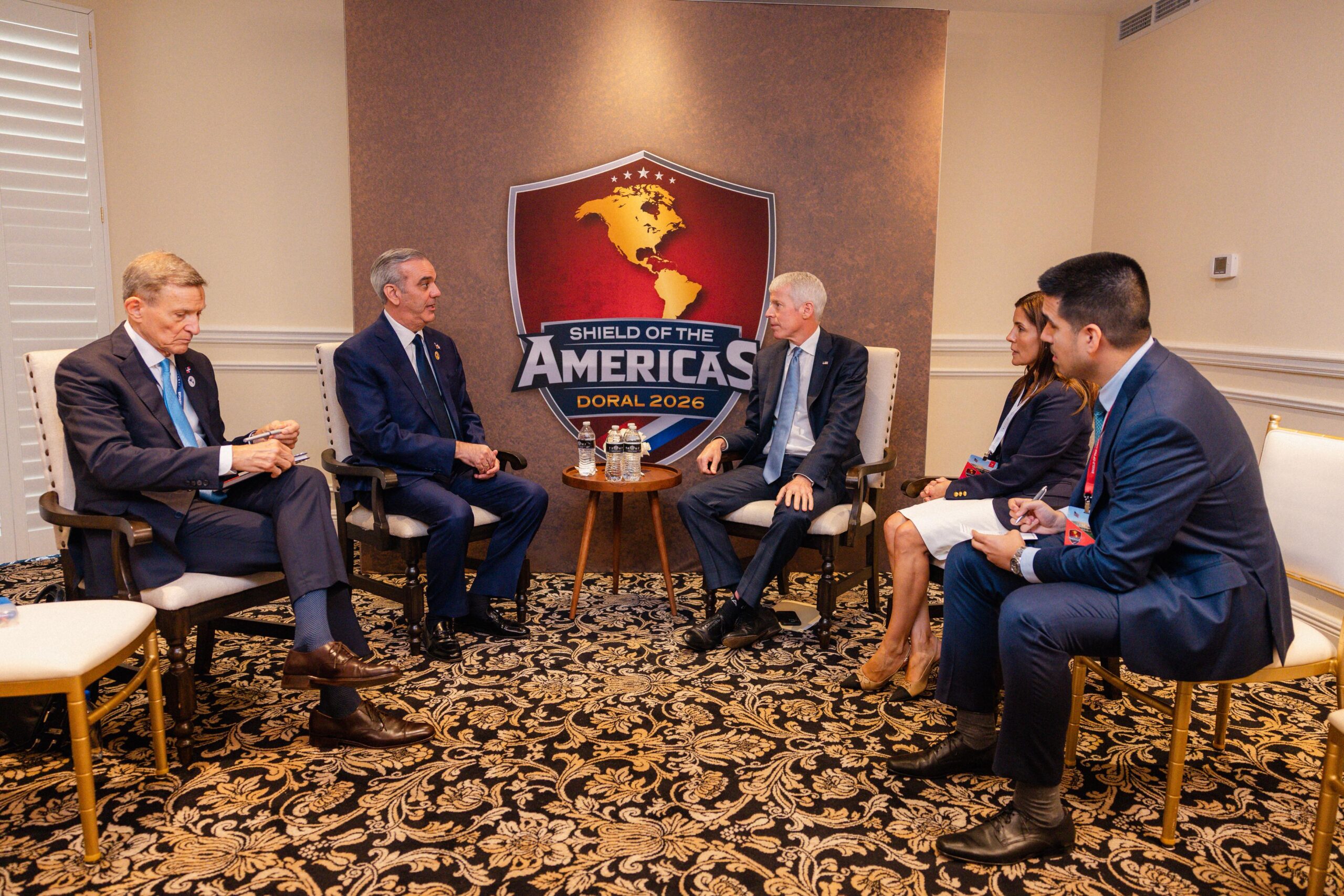 Abinader sostiene reunión bilateral con el secretario de Energía de Estados Unidos